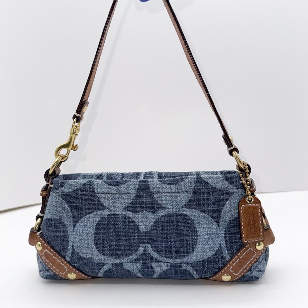 💙🩵 RARE COACH SIGNATURE DENIM MICRO CARLY BAG! HTF AND HIGHLY SOUGHT AFTER! 🩵💙